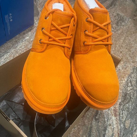 UGG NEUMEL "Clementine" Orange Men's size 9 - Picture 2 of 4